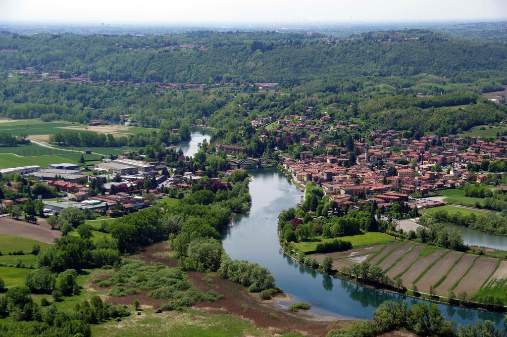 Soggiorno In Centro Storico Vimercate Bagian luar foto
