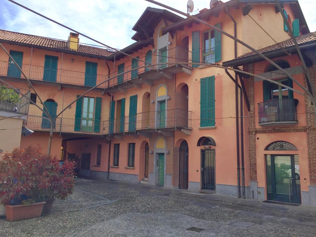 Soggiorno In Centro Storico Vimercate Bagian luar foto